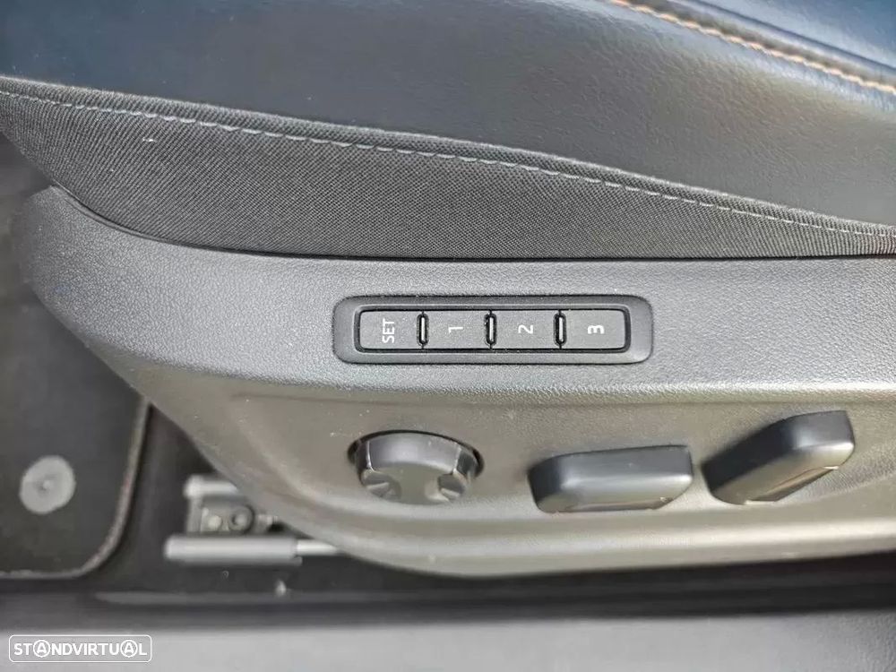 CUPRA Ateca 2.0 TSI DSG VZ 4Drive — fotografia 19