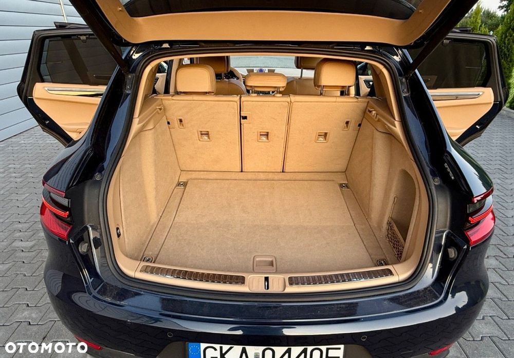 Porsche Macan - 21