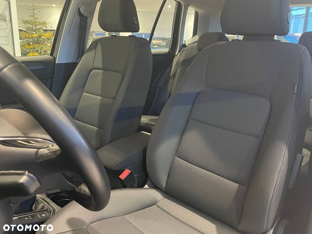 Volkswagen Golf Sportsvan - 11
