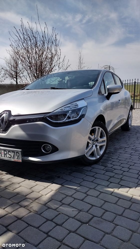 Renault Clio 1.2 16V 75 Life - 26