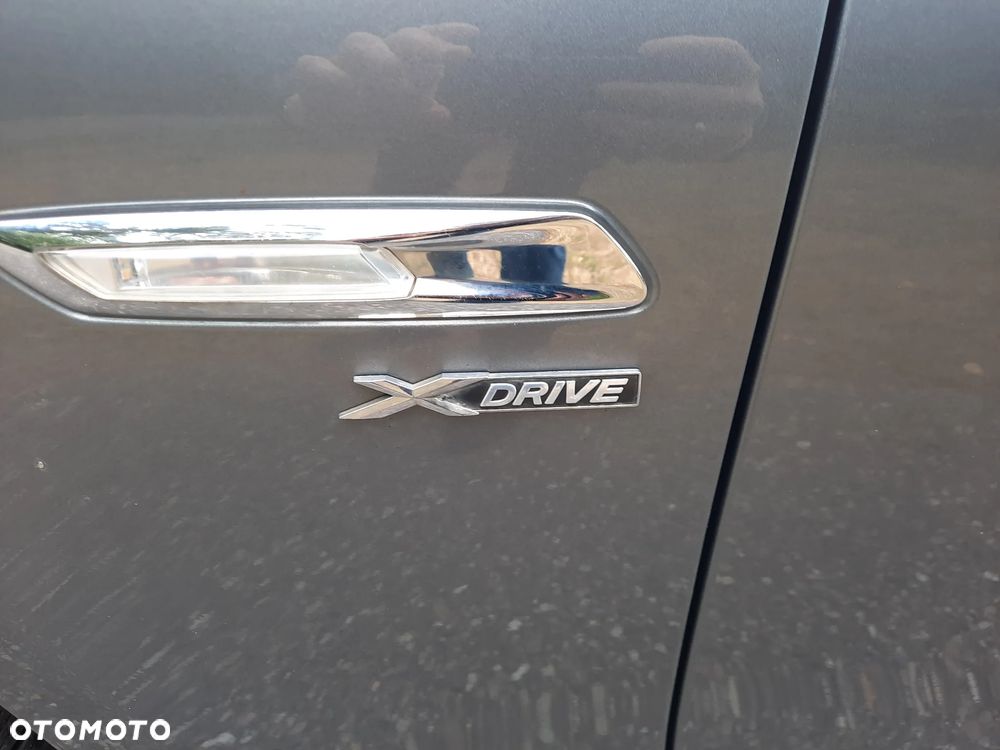 BMW Seria 5 530d xDrive - 10