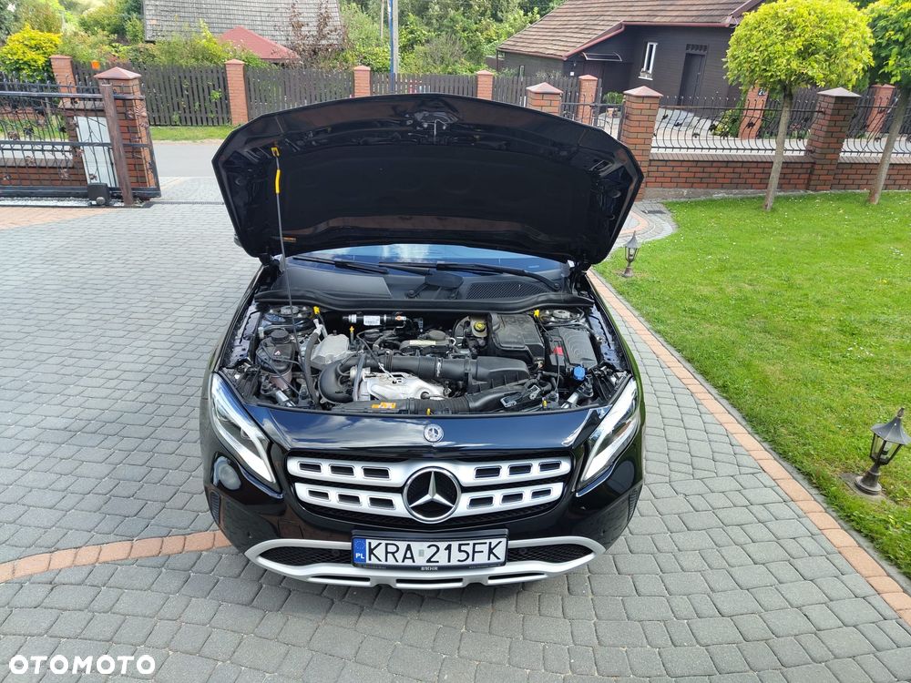 Mercedes-Benz GLA 250 7G-DCT Peak Edition - 37