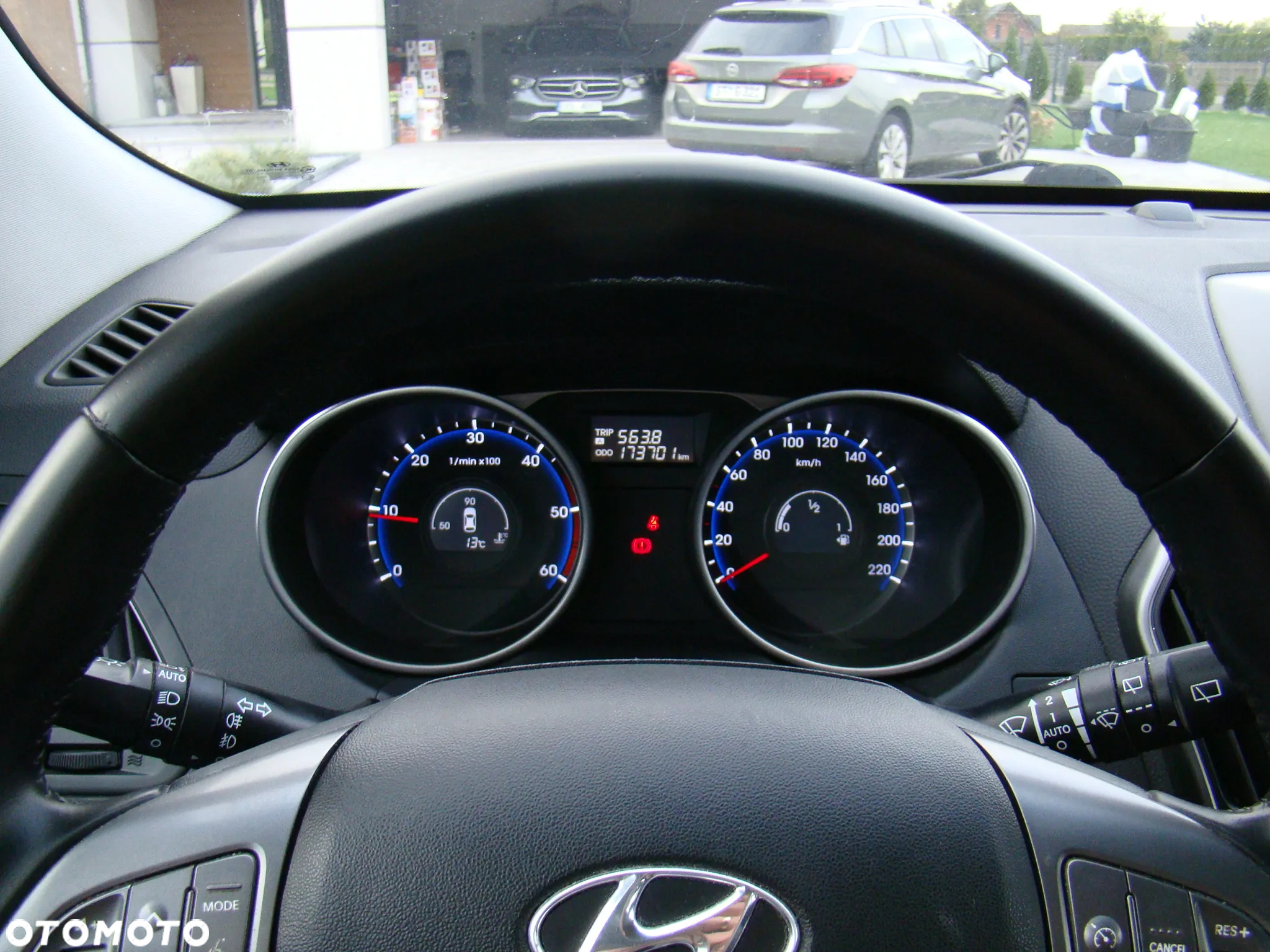 Hyundai ix35 2.0 CRDi 4WD Premium - 24