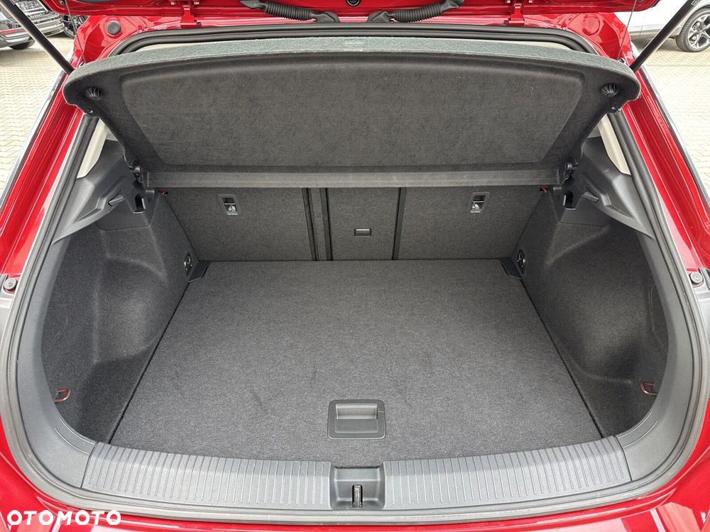 Volkswagen T-Roc - 31