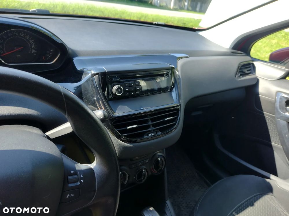 Peugeot 208 1.4 HDi Active - 17