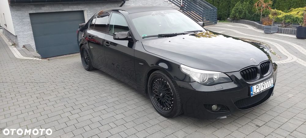BMW Seria 5 523i - 2
