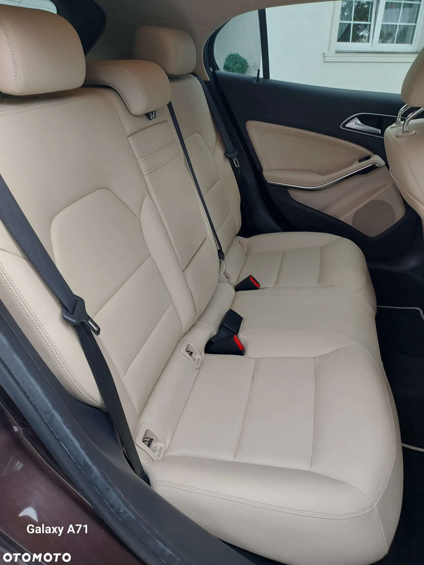 Mercedes-Benz GLA 250 4-Matic AMG Line - 25