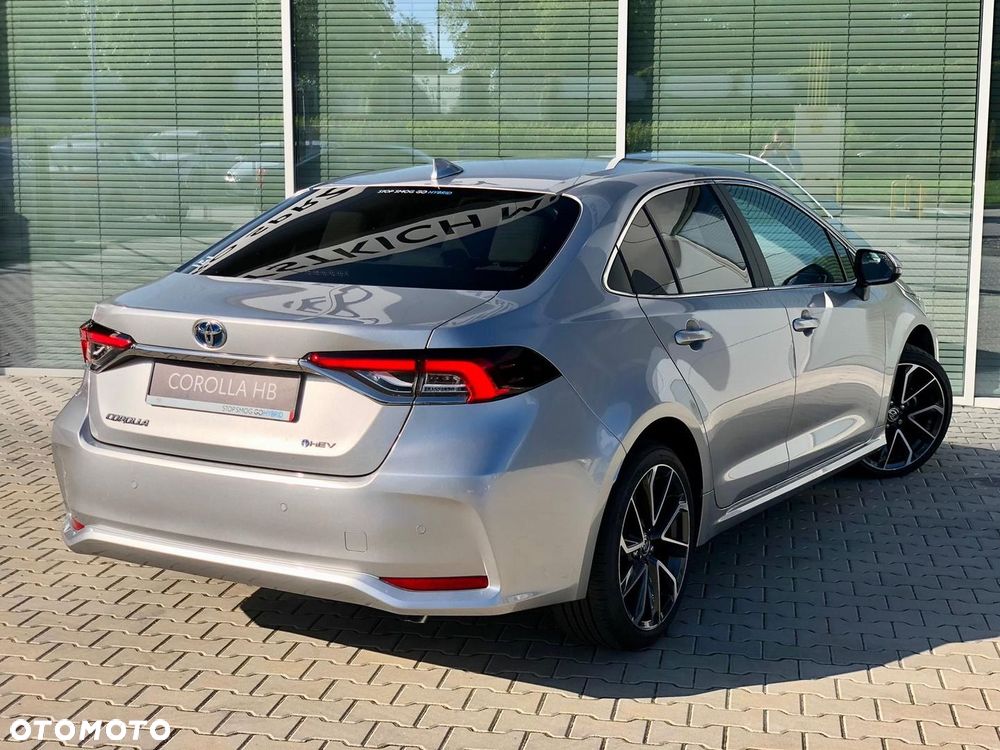 Toyota Corolla 1.8 Hybrid Executive - 12