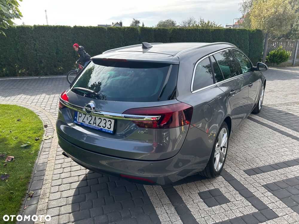 Opel Insignia - 10