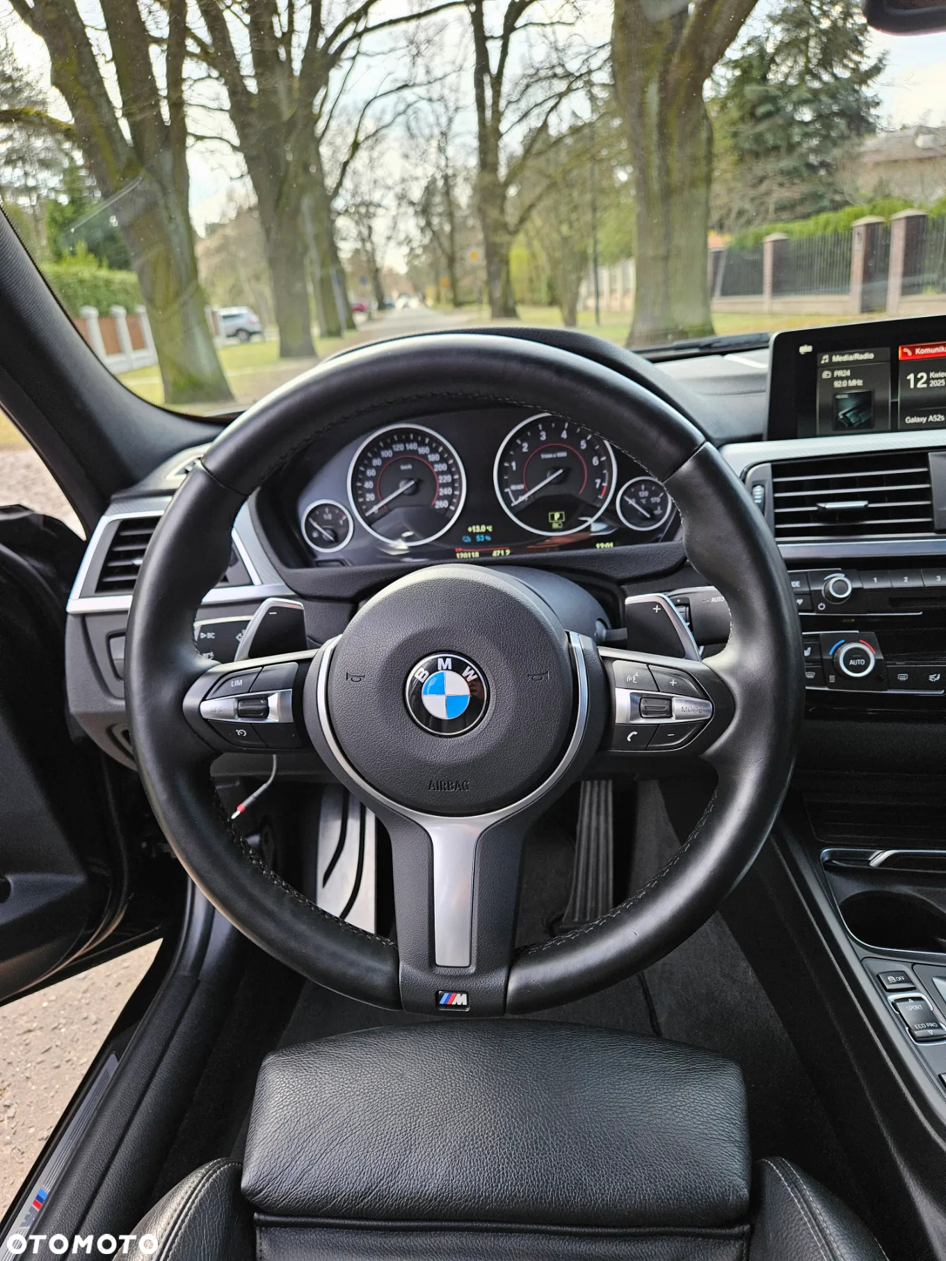BMW Seria 3 330e iPerformance M Sport Shadow - 24