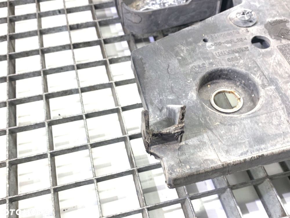 PAS PRZEDNI  RENAULT GRAND SCÉNIC III (JZ0/1_) 2009 - 2022 1.4 16V (JZ0F) 96 kW [131 KM] benzyna - 6