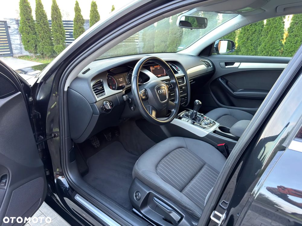 Audi A4 Limousine 1.8 TFSI Attraction - 31