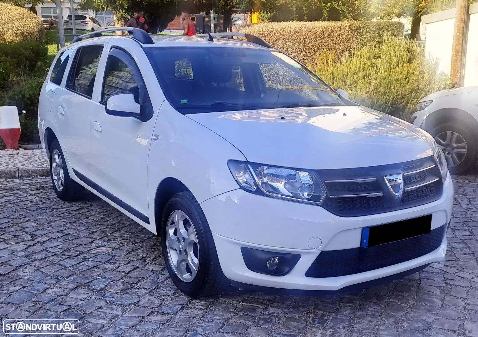 Dacia Logan MCV 0.9 TCe Comfort Bi-Fuel - 1