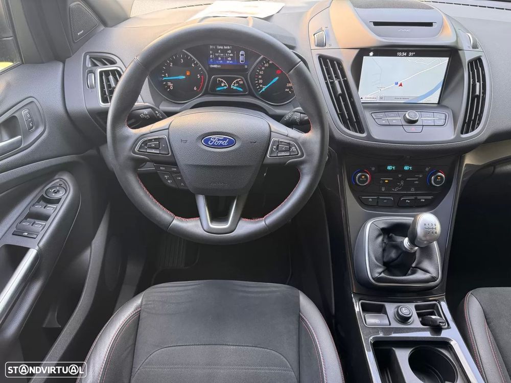 Ford Kuga 1.5 TDCi ST-Line - 10