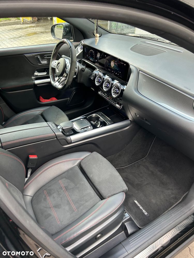 Mercedes-Benz GLA AMG 45 4-Matic+ - 15