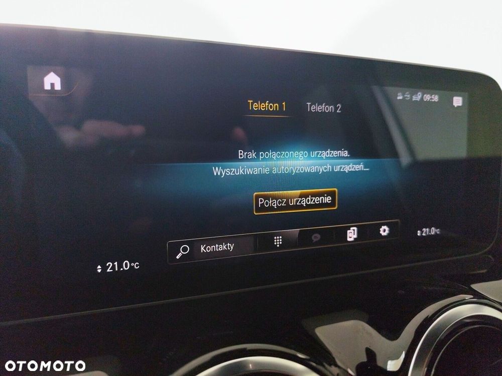 Mercedes-Benz GLA - 11