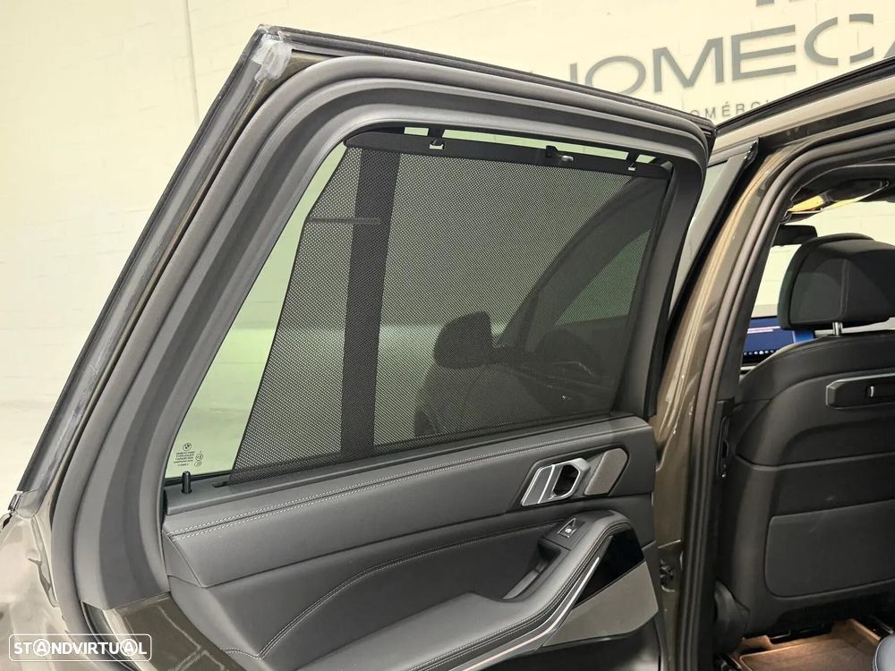 BMW X5 50 e xDrive Pack M Desportivo Pro - 31