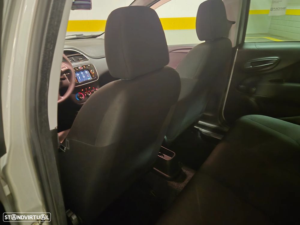 Fiat Punto 1.2 Young II S&S - 27