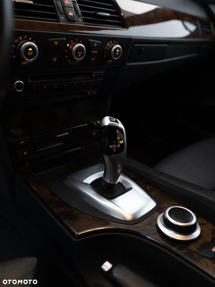 BMW Seria 5 - 18