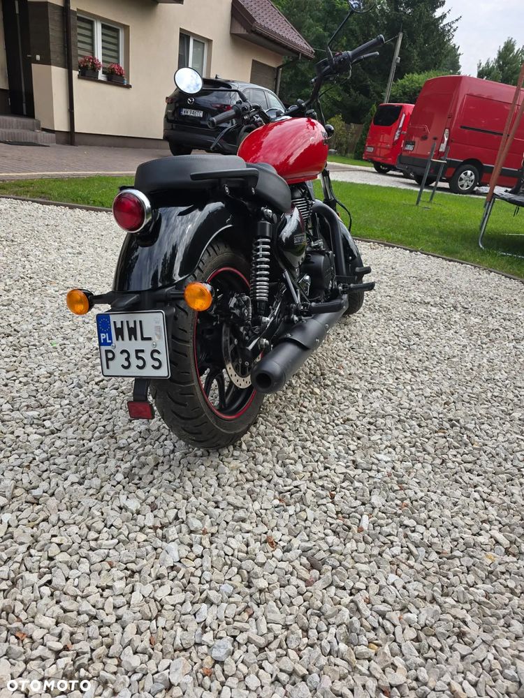 Royal Enfield Meteor - 3