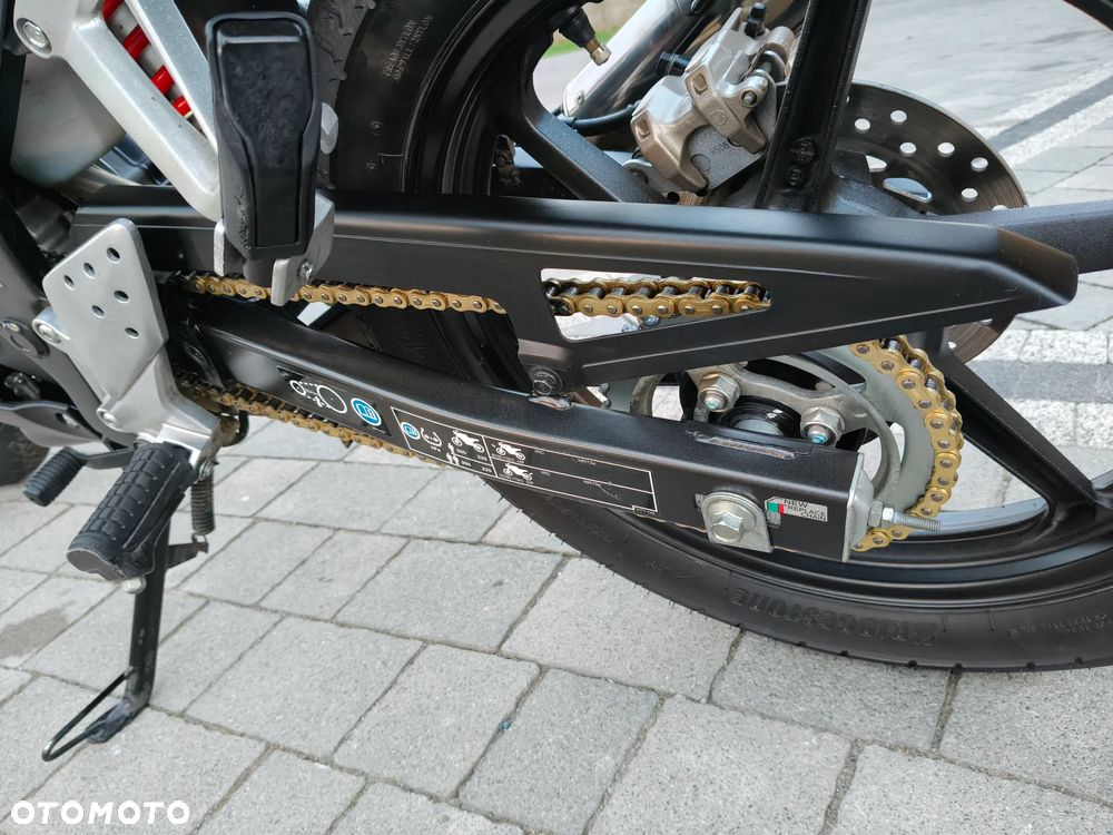 Honda CBR - 17