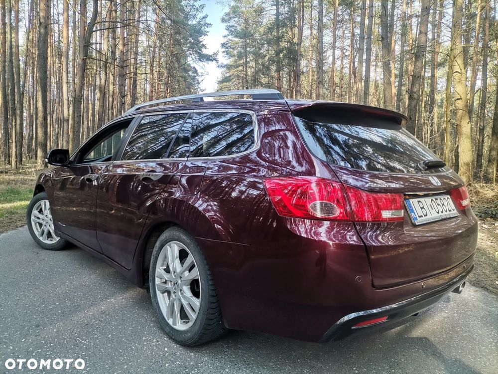 Honda Accord 2.0 Executive Nav - 5