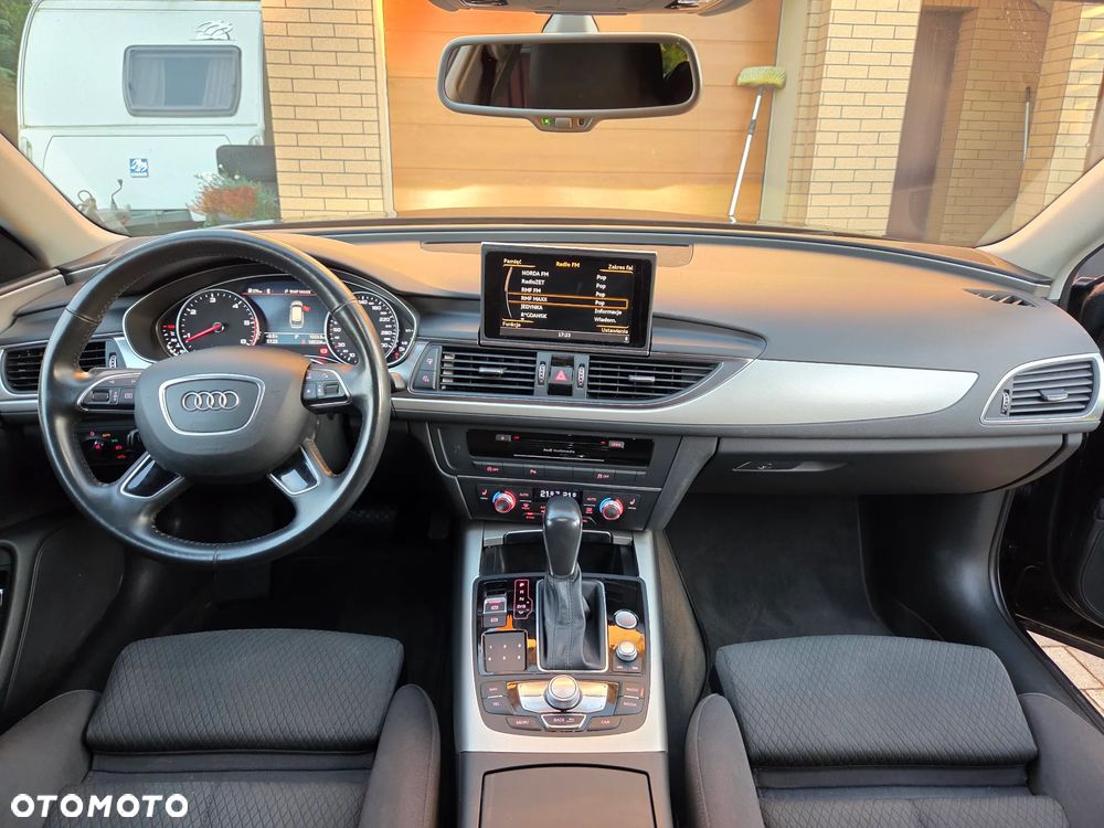 Audi A6 Avant 2.0 TDI Ultra S tronic - 10
