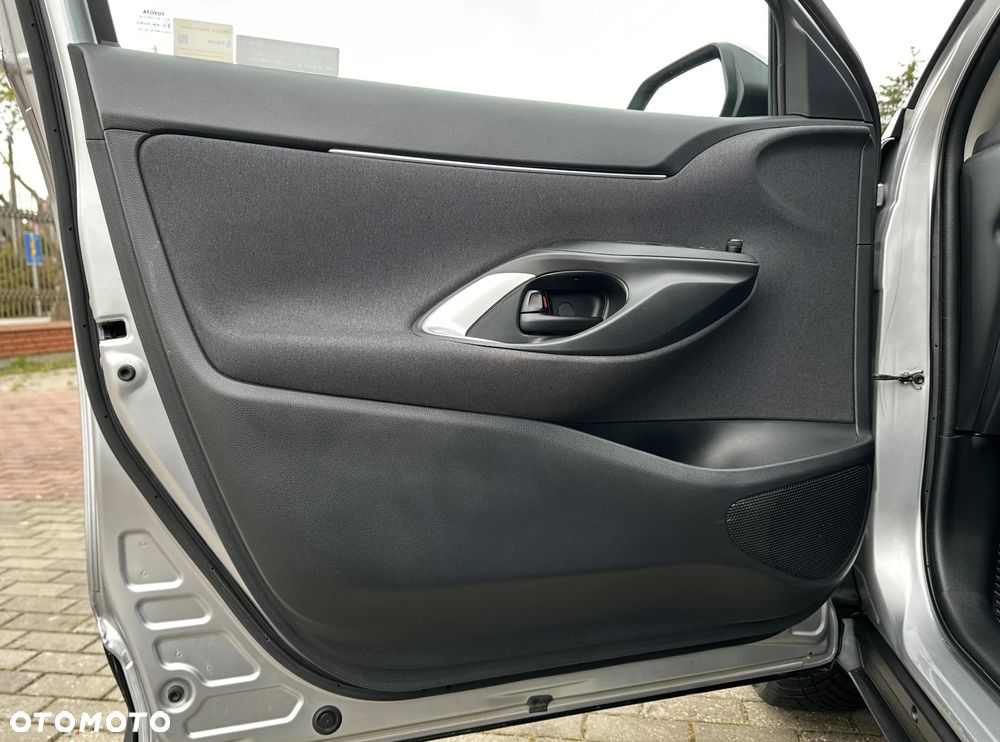 Toyota Yaris Cross Hybrid 1.5 Comfort AWD - 11