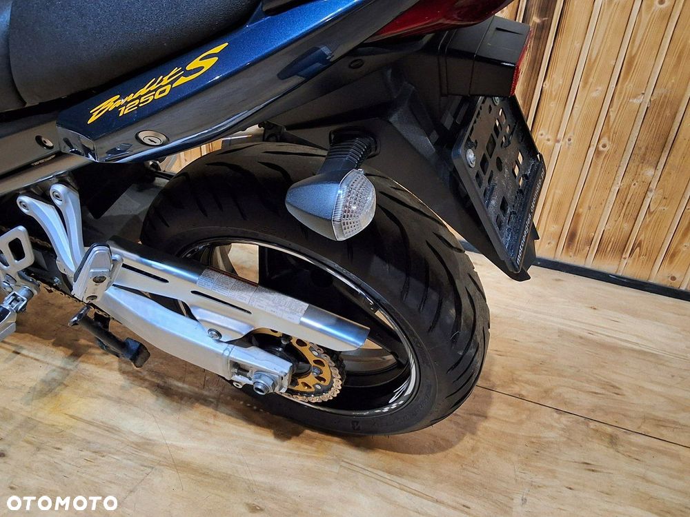 Suzuki Bandit - 5