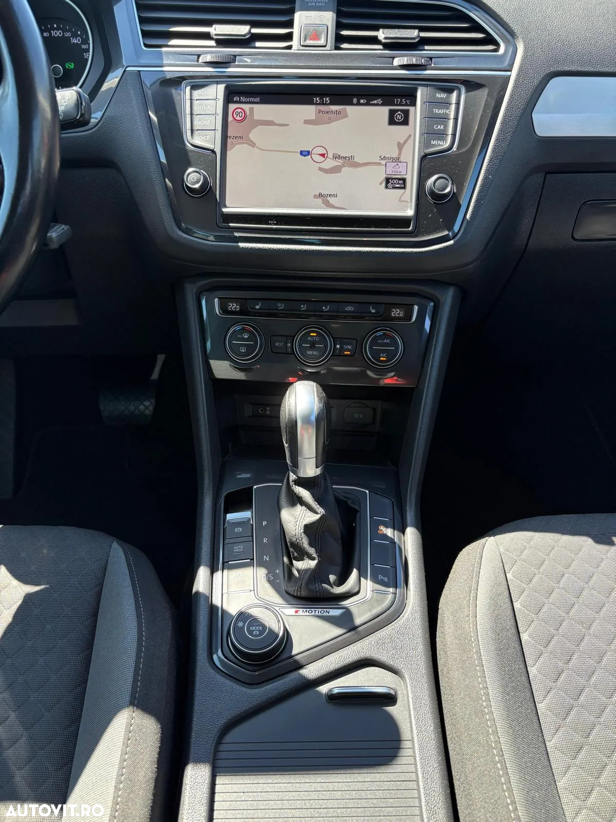 Volkswagen Tiguan 2.0 TDI 4Mot DSG Comfortline - 6