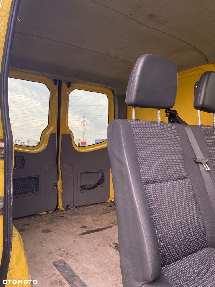 Mercedes-Benz Sprinter - 21