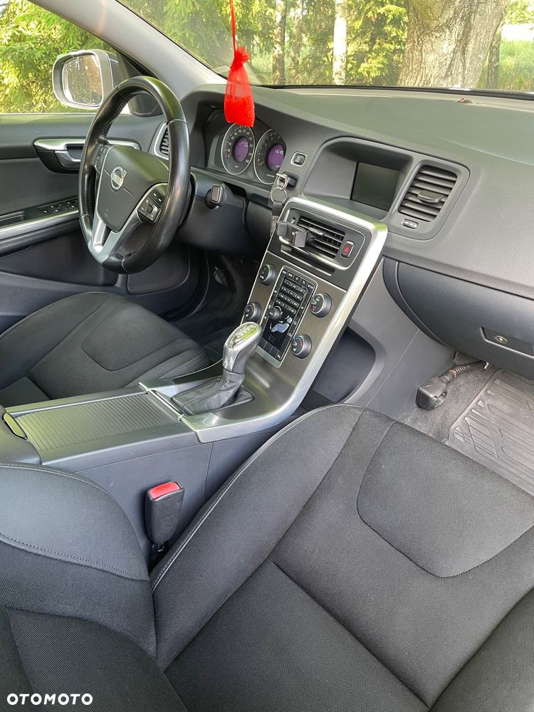 Volvo S60 T5 Powershift - 9