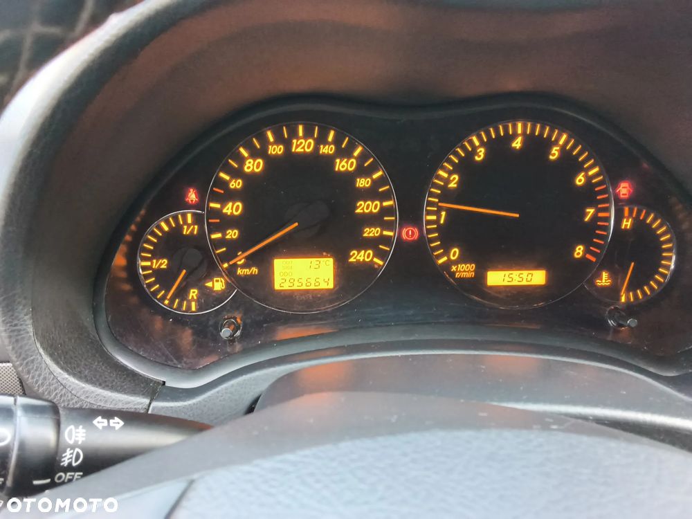Toyota Avensis 2.0 VVT-i Prestige - 35