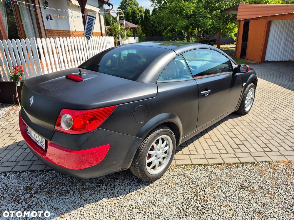 Renault Megane 2.0 Confort Expression - 11