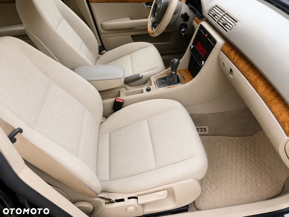 Audi A4 Limousine 2 - 27