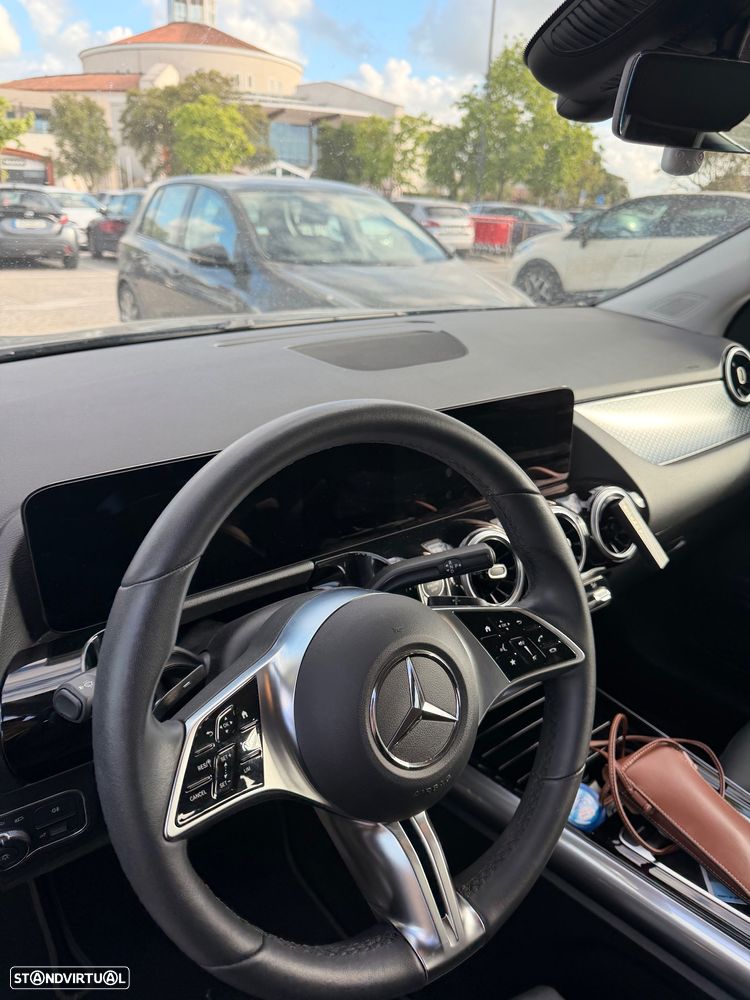 Mercedes-Benz GLA 180 d - 1