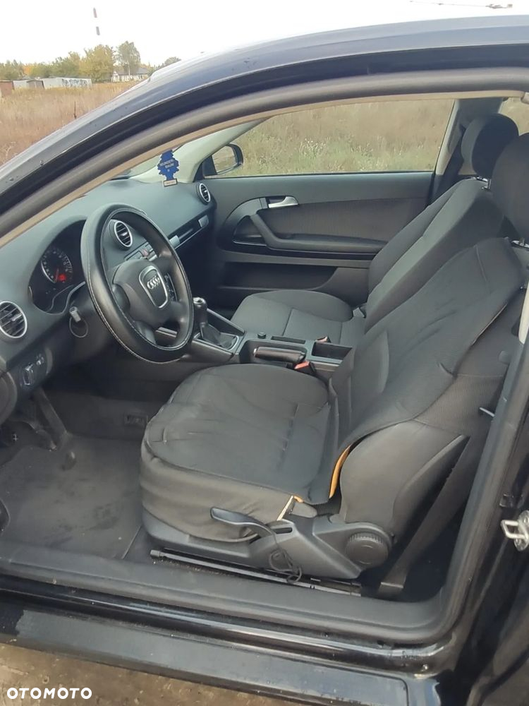 Audi A3 1.6 Ambition - 9