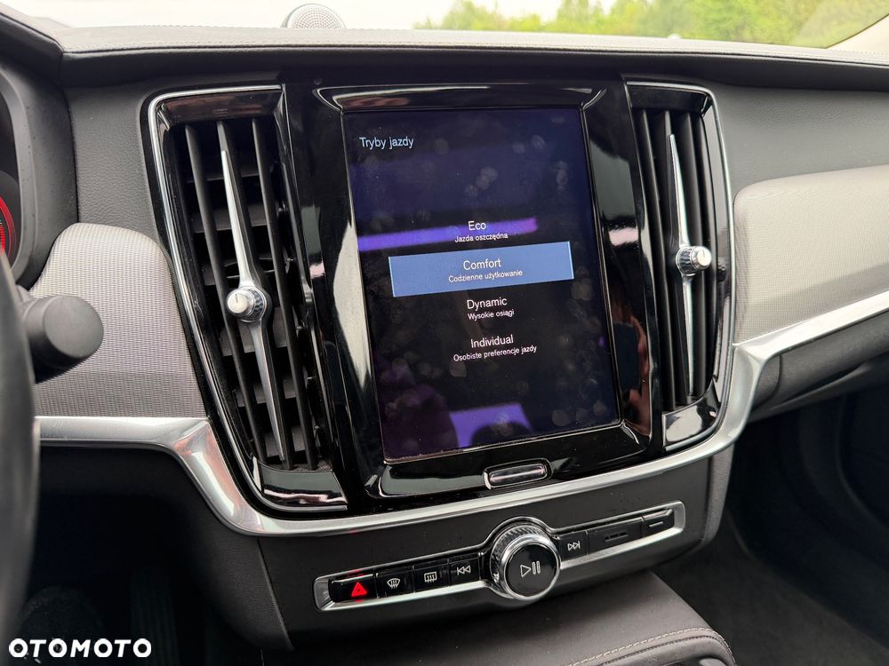 Volvo S90 D5 AWD Geartronic Inscription - 39