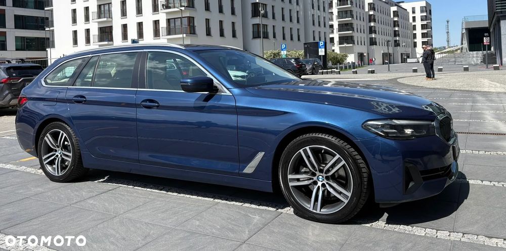 BMW Seria 5 520d xDrive Luxury Line sport - 13
