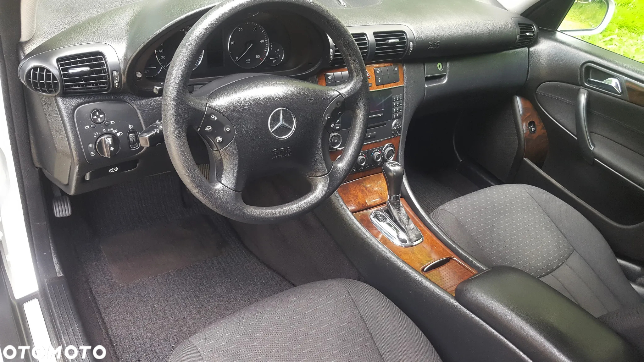 Mercedes-Benz Klasa C 220 T CDI Automatik Elegance - 17