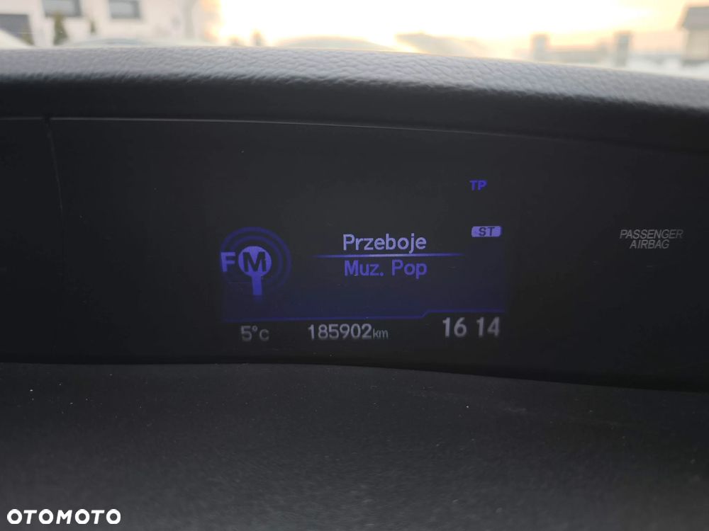 Honda Civic 1.8 i-VTEC Sport - 11