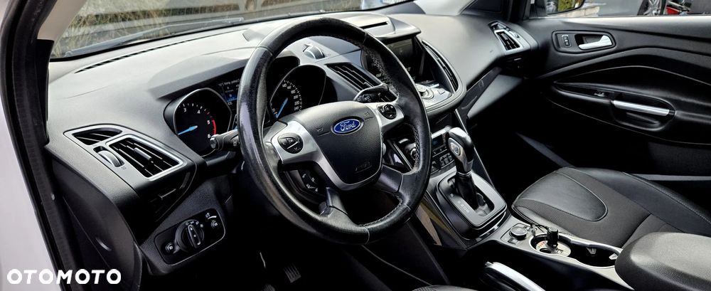 Ford Kuga 2.0 TDCi 4x4 Titanium - 20