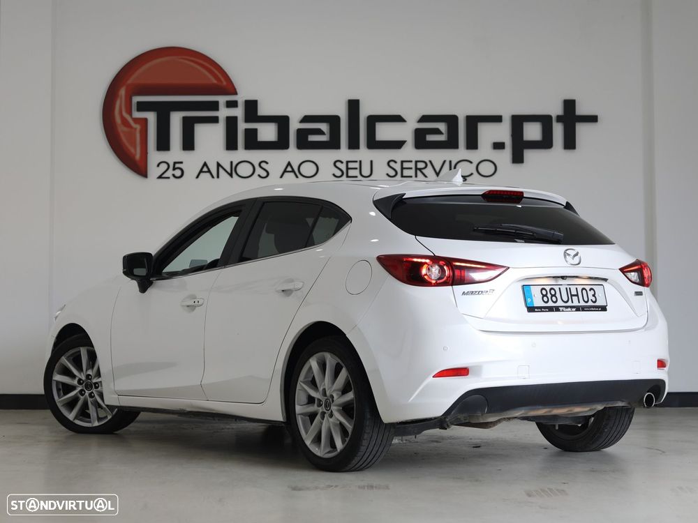 Mazda 3 1.5 Sky-D Evolve HS Navi - 2