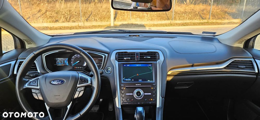 Ford Mondeo 2.0 Hybrid Vignale - 13