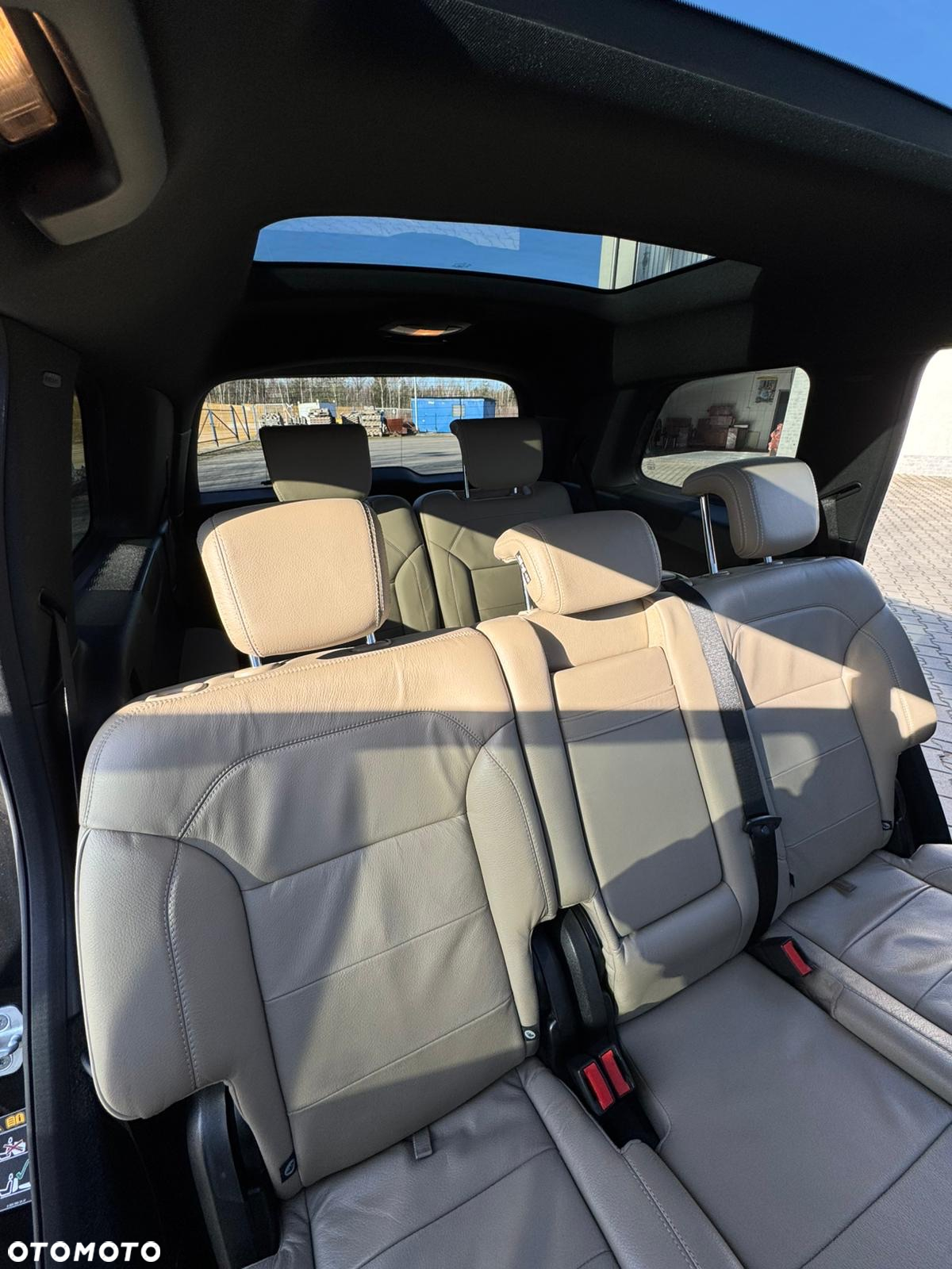 Mercedes-Benz GL 350 BlueTec 4-Matic - 8