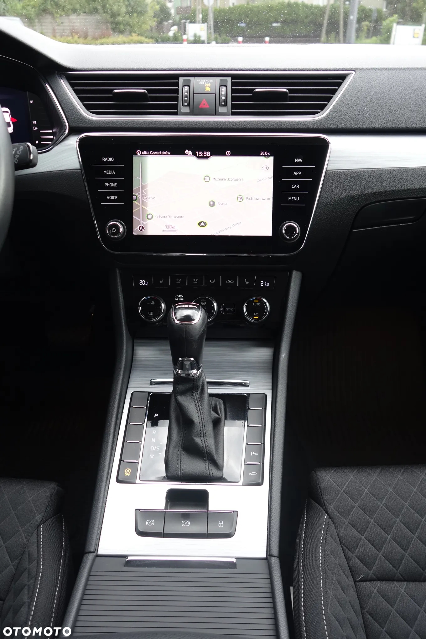 Skoda Superb 1.5 TSI Ambition DSG - 13