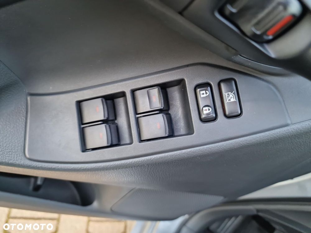 Toyota Verso 1.8 Premium 7os EU6 - 19