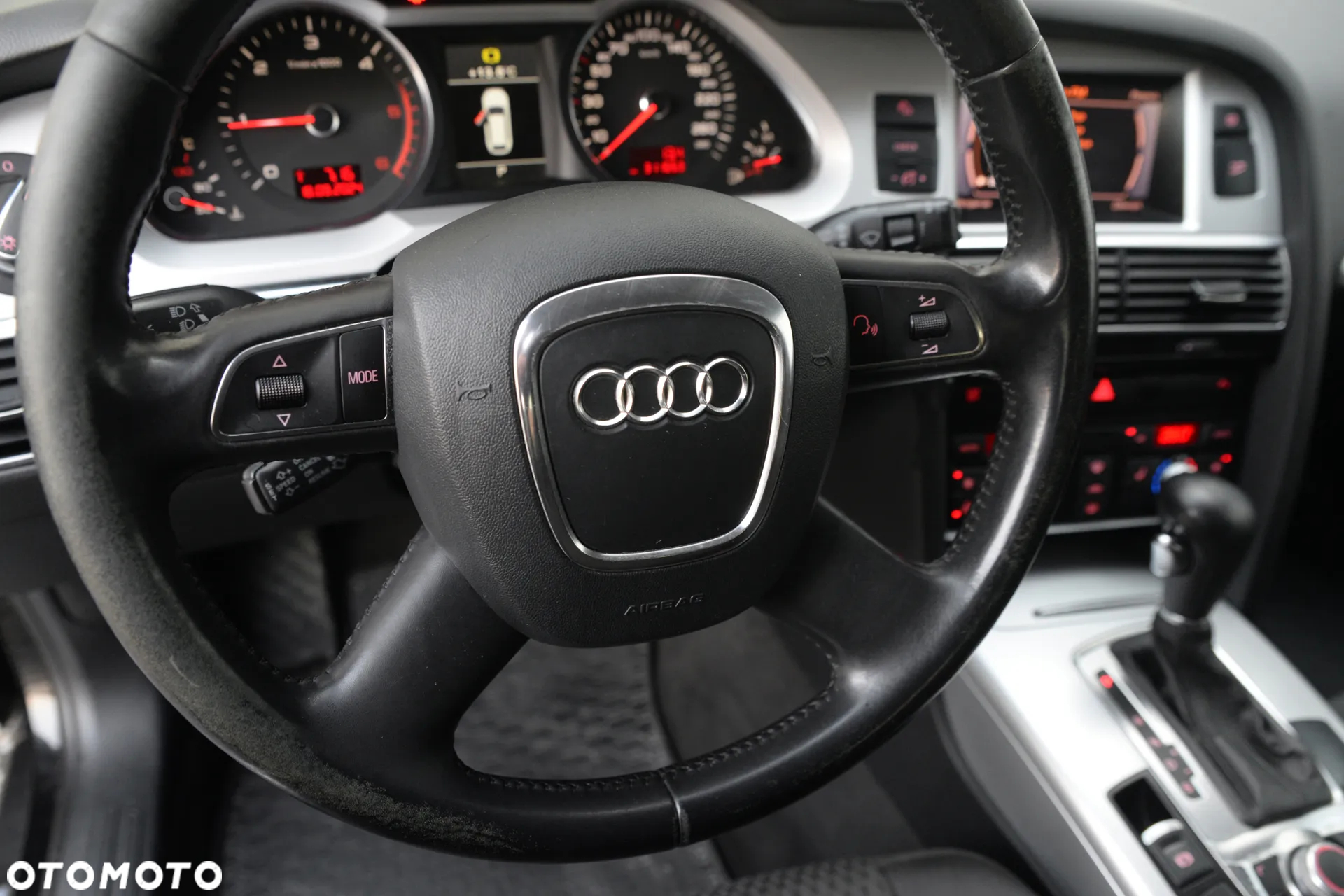 Audi A6 2.0 TDI Multitronic - 32