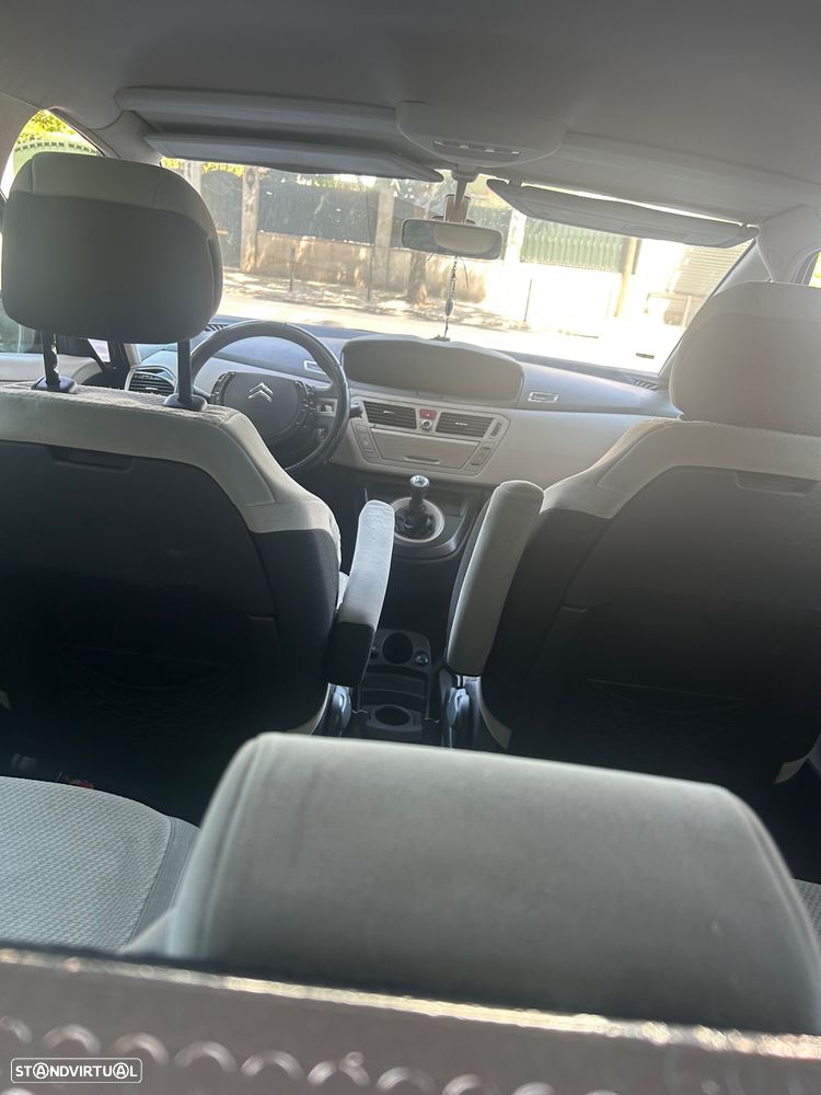 Citroën C4 Picasso 1.6 HDi - 14