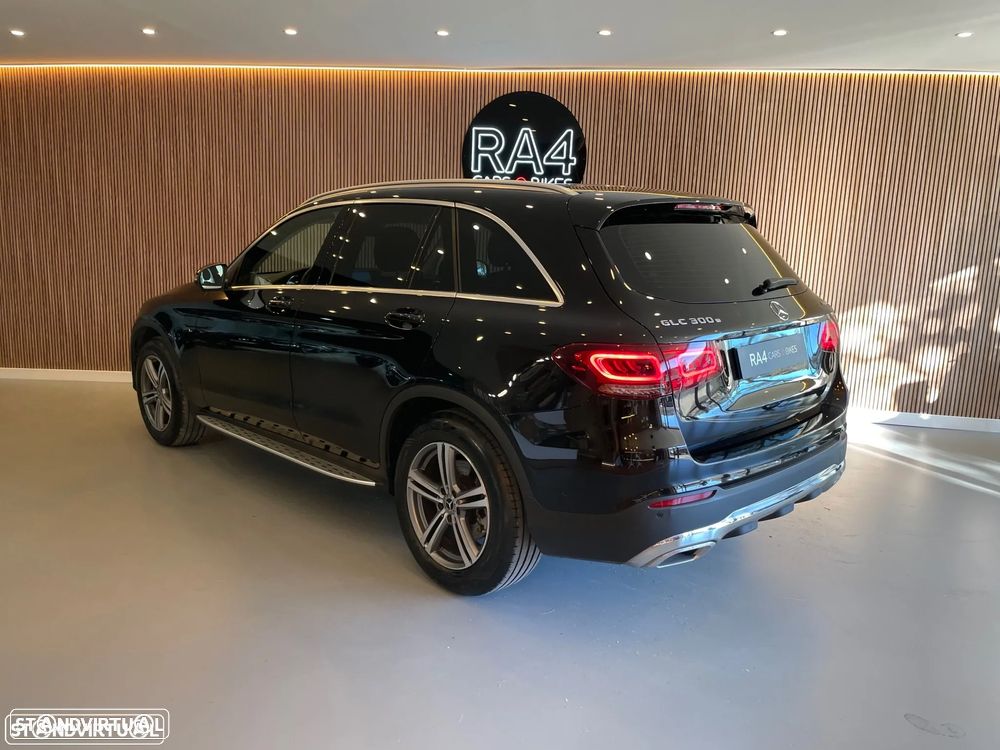 Mercedes-Benz GLC 300 e 4Matic - 18